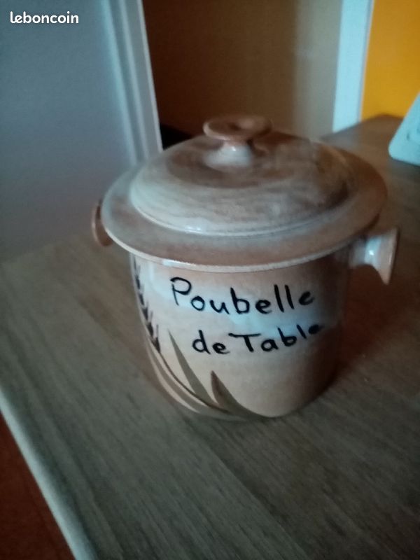 Poubelles de table (image 1)