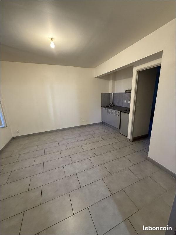 Appartement 2 pièces 35 m² · à Béziers · 35 m² · 385 €