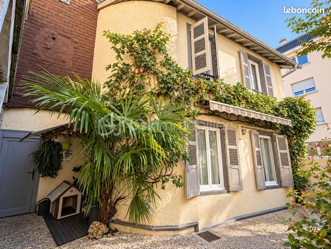 Maison 3 pièces 75 m² · à Pau · 75 m² · 210 000 €