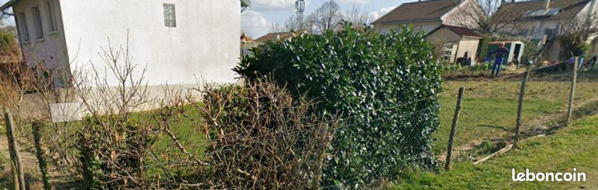Terrain 832 m² · à Couzeix · 77 000 €