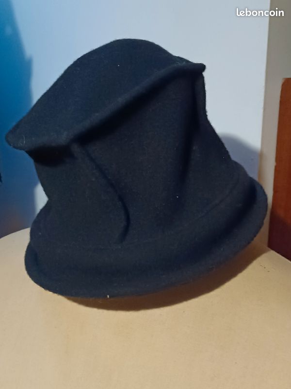 Chapeau cloche noir "Un jour ailleurs" 100 % laine (image 4)