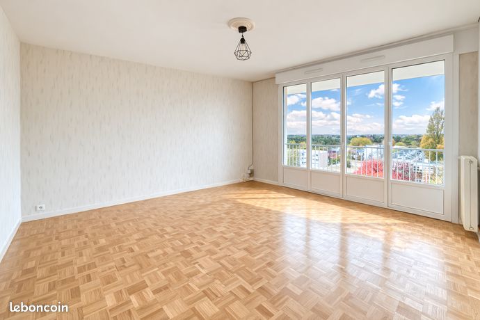Appartement 4 pièces 77 m² — 2
