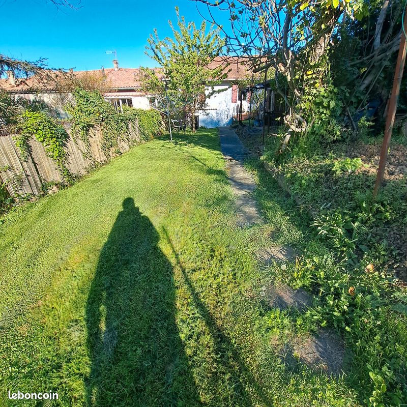 Maison 6 pièces 147 m² · à Laroque-d'Olmes · 147 m² · 161 500 €