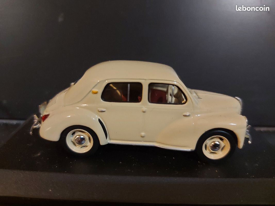 Miniature Renault 4cv 1950 (image 3)