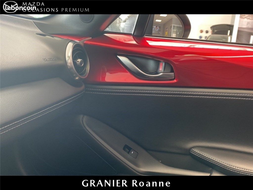 Mazda MX-5 IV RF 2024 1.5L SKYACTIV-G 132 CH Homura (image 11)
