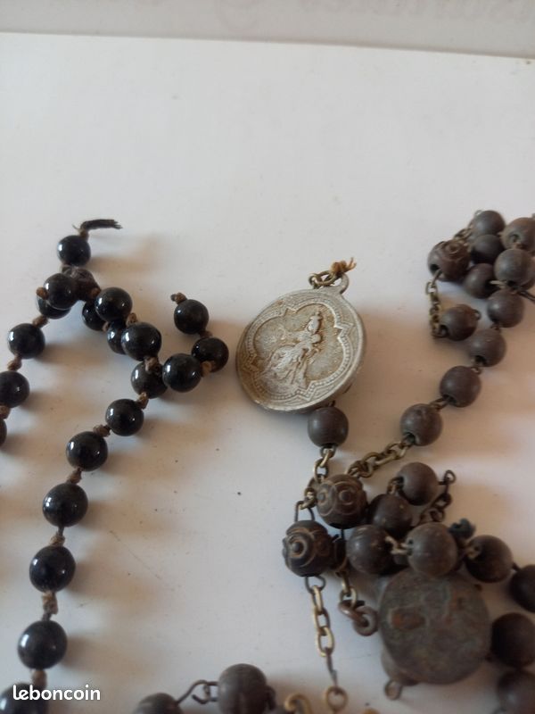Chapelet (image 1)