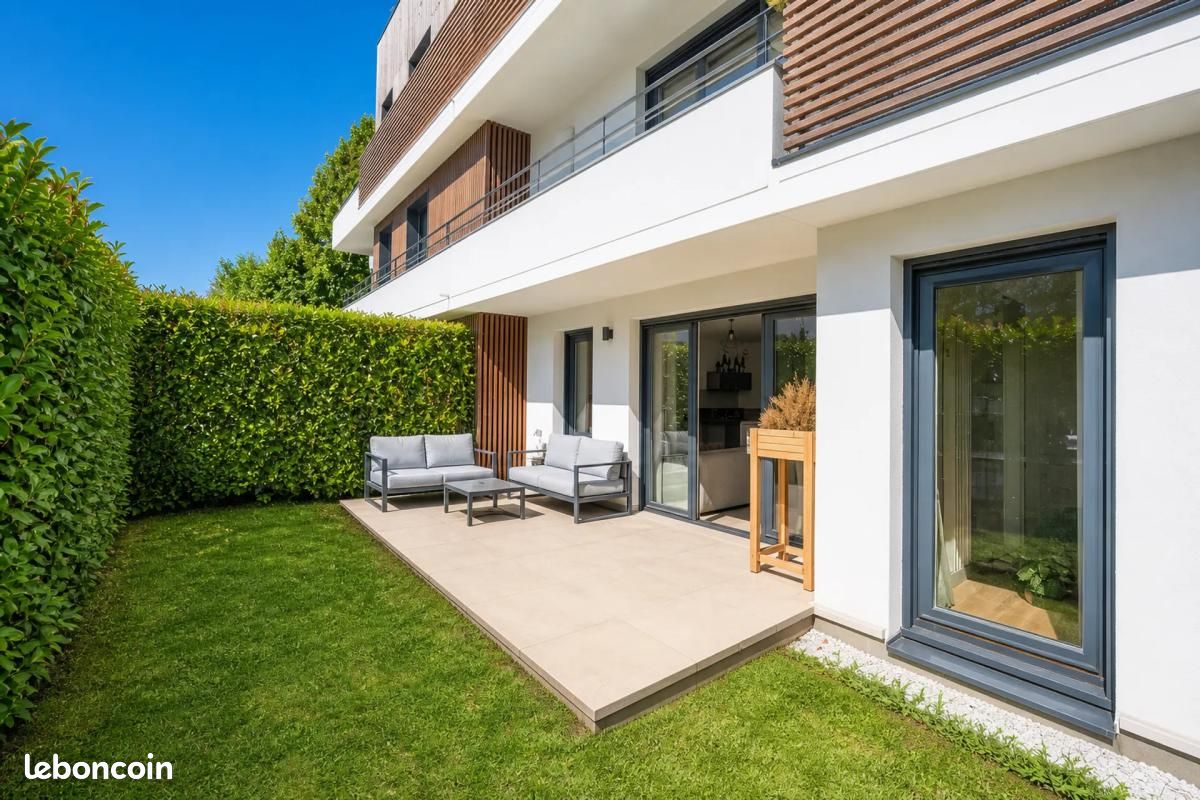 Appartement 2 pièces 55 m² · à Vélizy-Villacoublay · 55 m² · 315 000 €