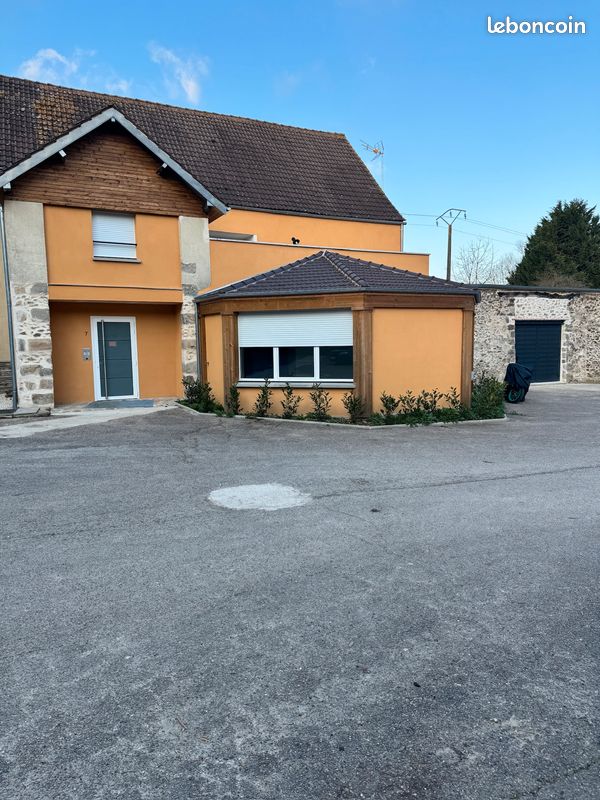 Appartement 2 pièces 44 m² · à Fontenay-Trésigny · 44 m² · 800 €
