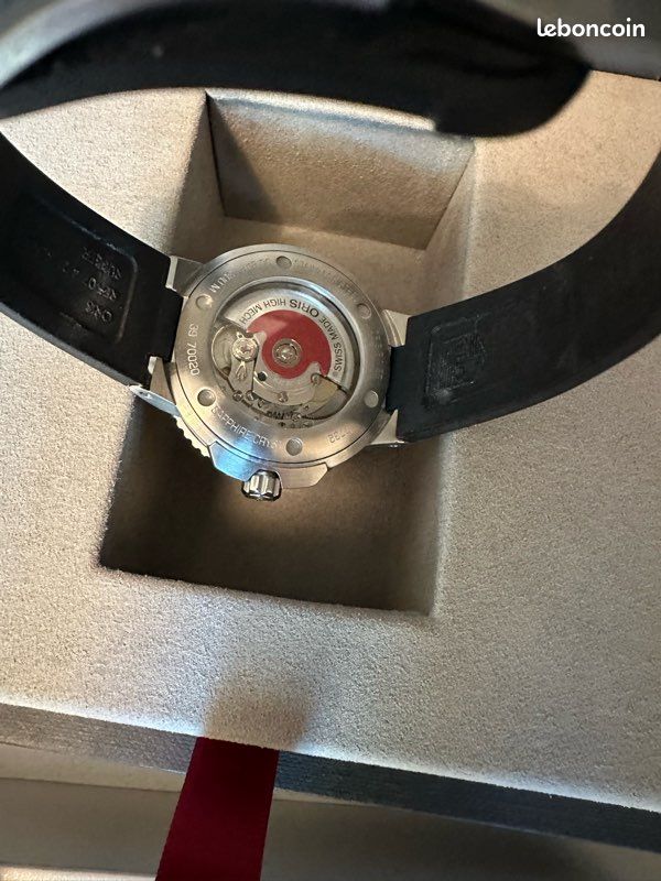 Montre oris aquis date 39,5 - Garantie (image 3)