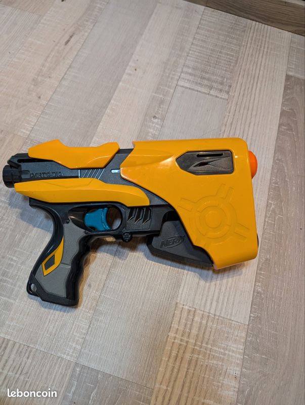 Nerf Dart Tag + 6 fléchettes (image 2)