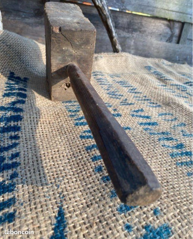 Authentique Maillet D'ébéniste Thor En Bois, Outil Ancien, Occasion