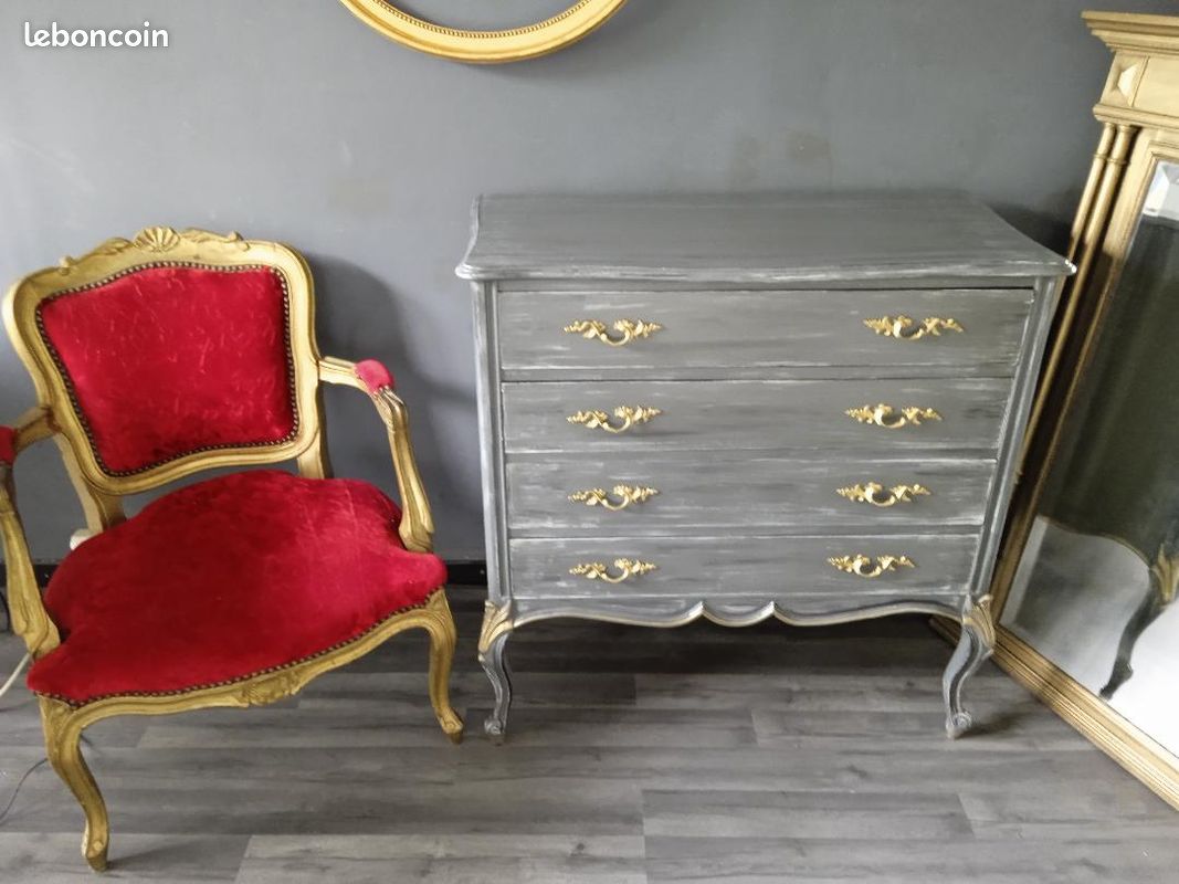 Commode patinée style Louis XV (image 5)