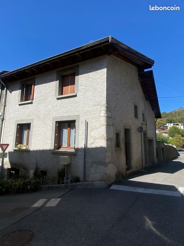 Appartement 3 pièces 48 m² · à Voreppe · 48 m² · 640 €/mois