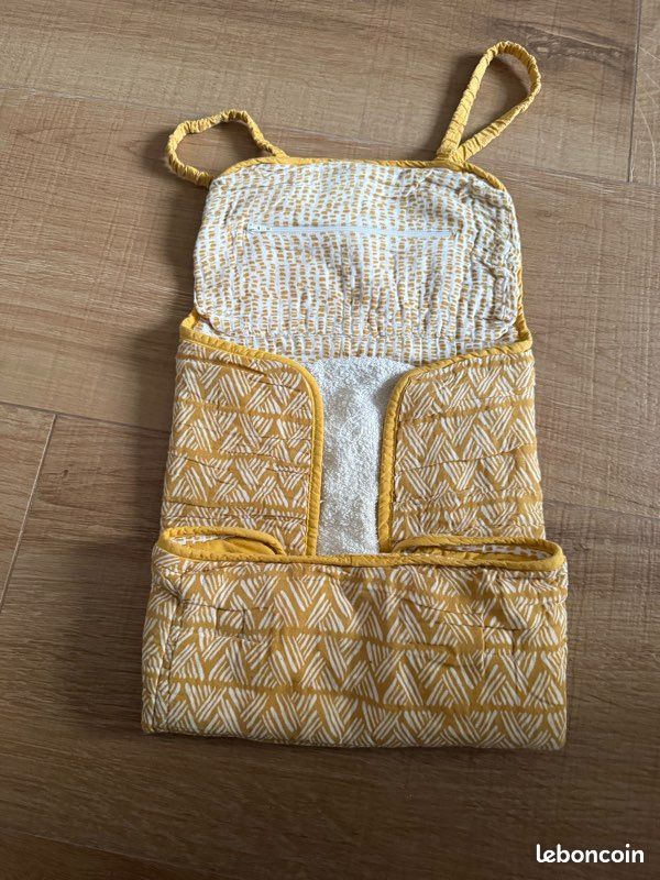 Matelas à langer de voyage Mini Jungle Maisons du Monde