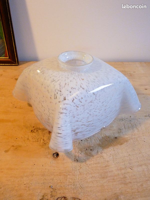 Abat-jour vintage carré drapé en verre de Clichy blanc (image 2)