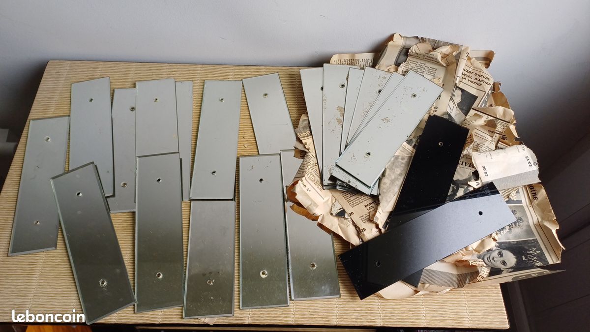 Paire De Plaques De Propreté Anciennes – Miroir Facetté Vintage – Déco Salle De Bain