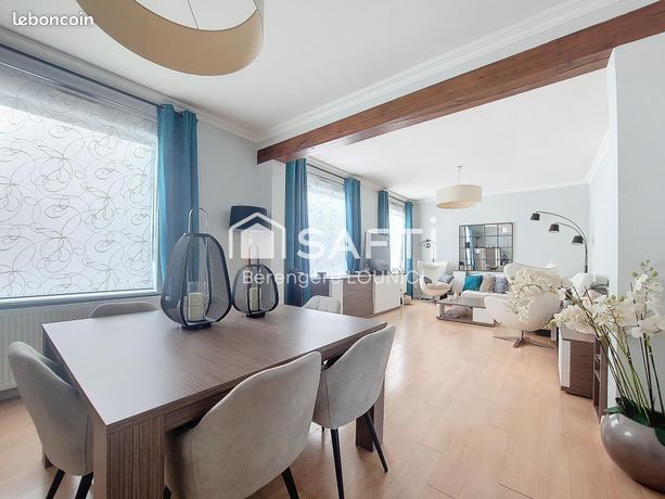 Maison 8 pièces 250 m²