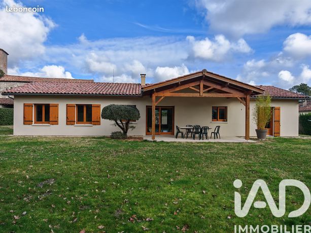 Maison familiale 5 pièces 154 m²
