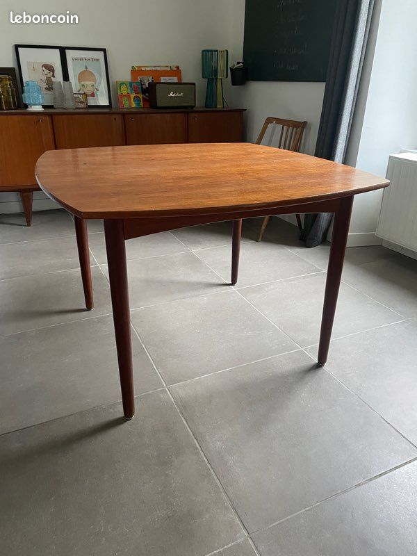 Table salle à manger teck (image 1)