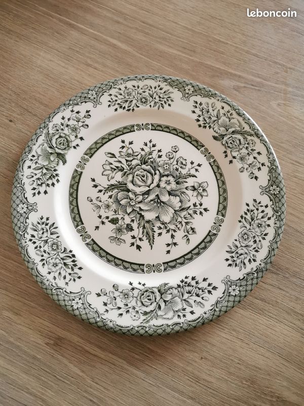 Assiette englaise verte (image 1)