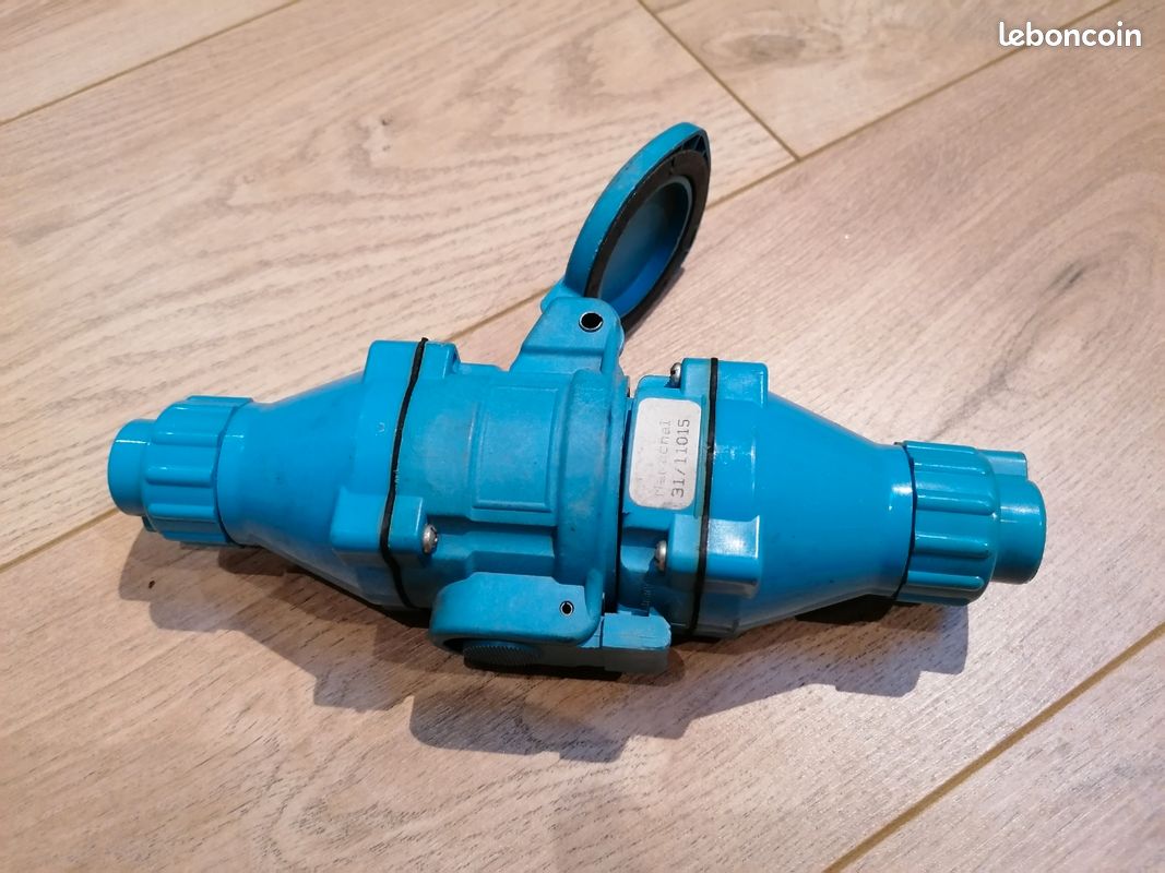 Prise marechal DS1 femelle 220v (image 6)