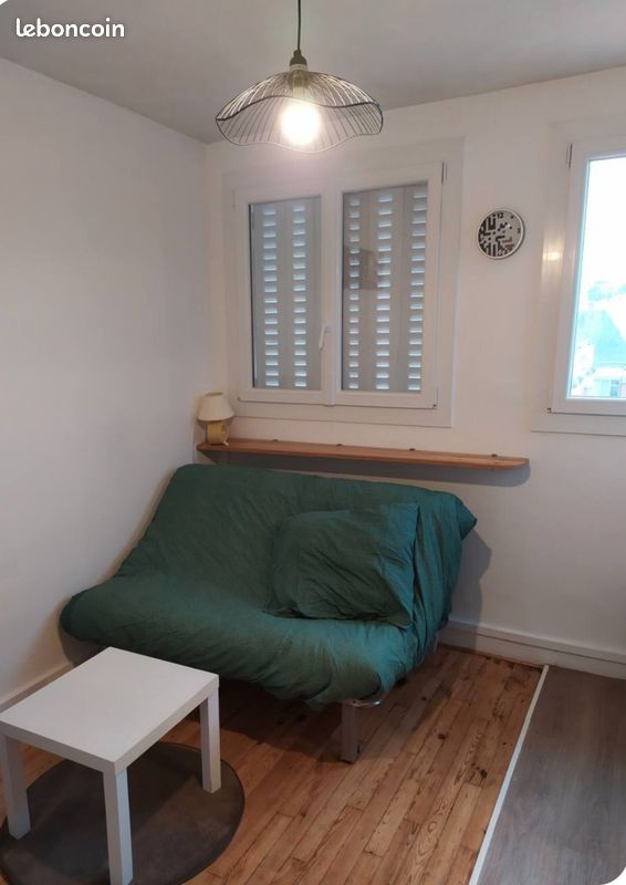 Appartement 1 pièce 11 m² · à Clermont-Ferrand · 11 m² · 300 €