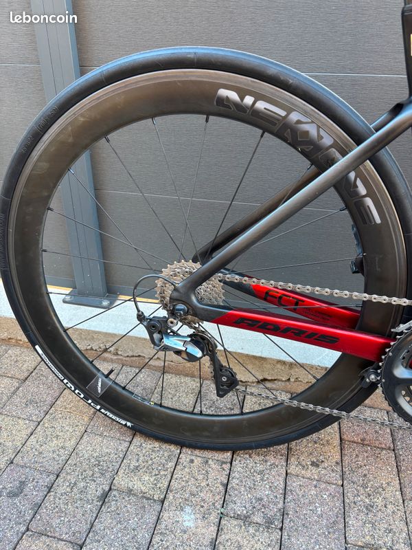 Adris Streamline Ultegra 2022 + Roues Carbone (image 3)