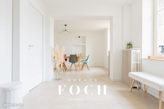 Maison 6 pièces 185 m²