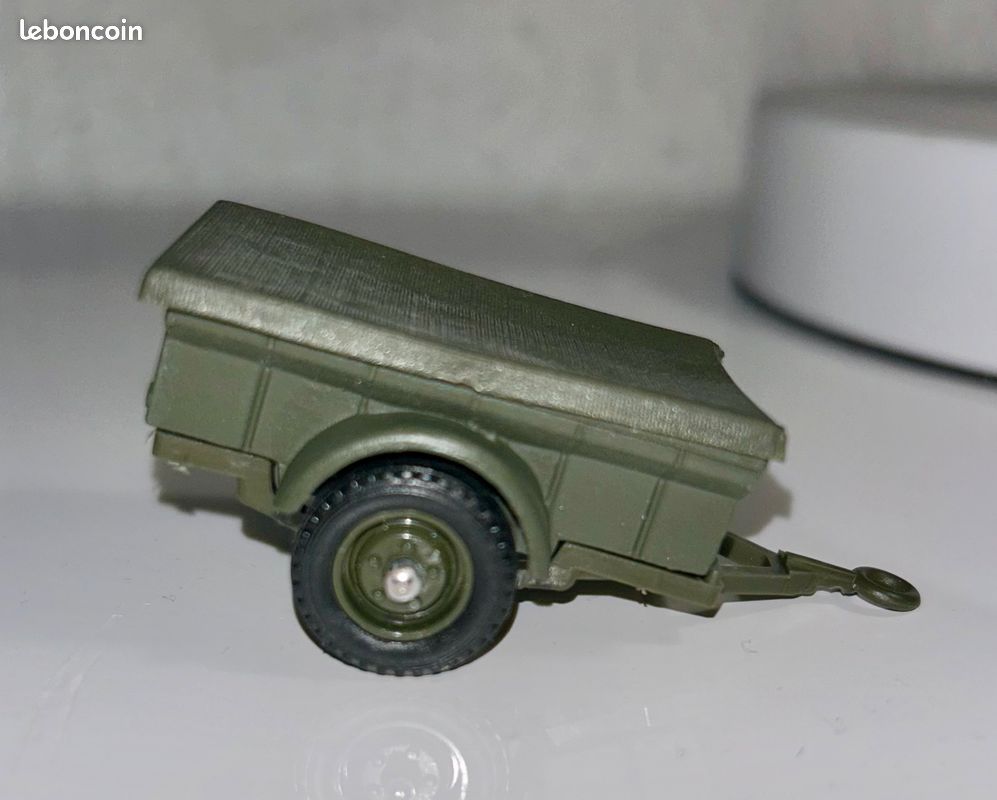 Solido 1/43 – Jeep Willys + Remorque – Vert – Militaire N°256 & 213 – Parfait état