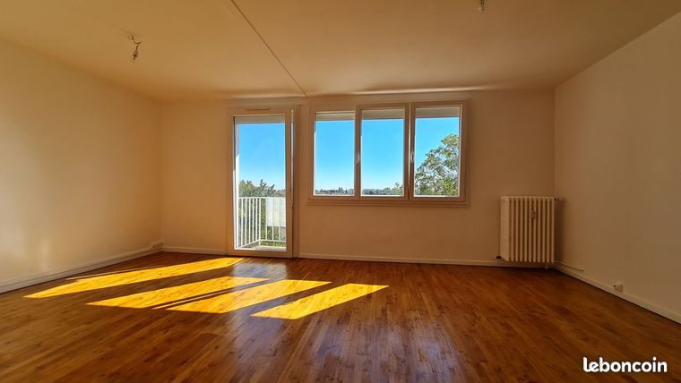 Millery - appartement a renover 80 m² + balcon