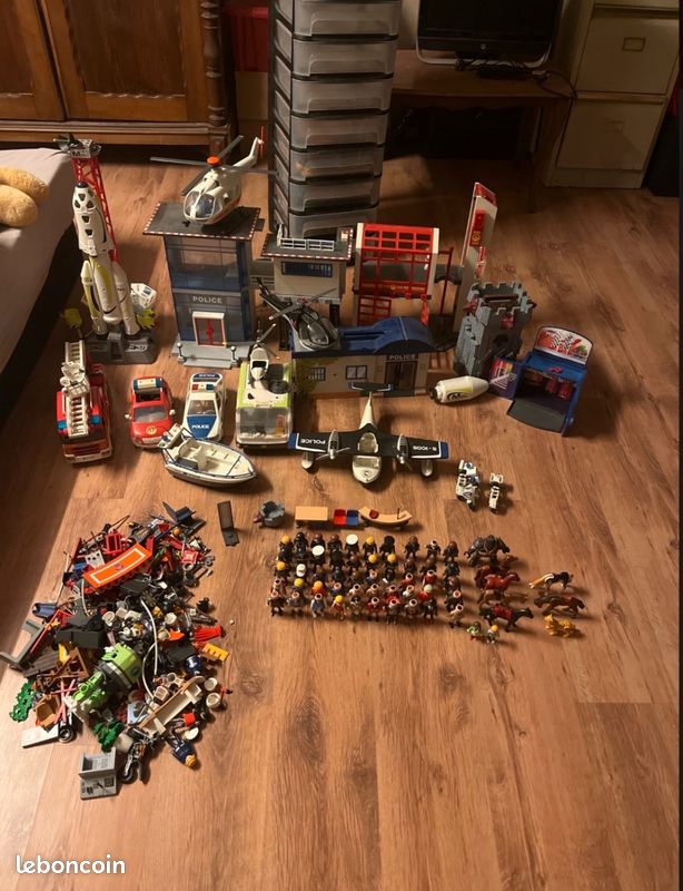 Lot de playmobil (image 1)