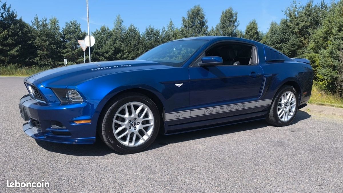 Ford Mustang V6 (image 2)