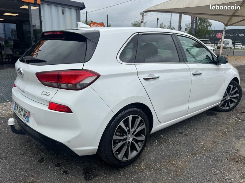 HYUNDAI I30 1.6 CRDI 110ch BVM6 Édition (image 3)