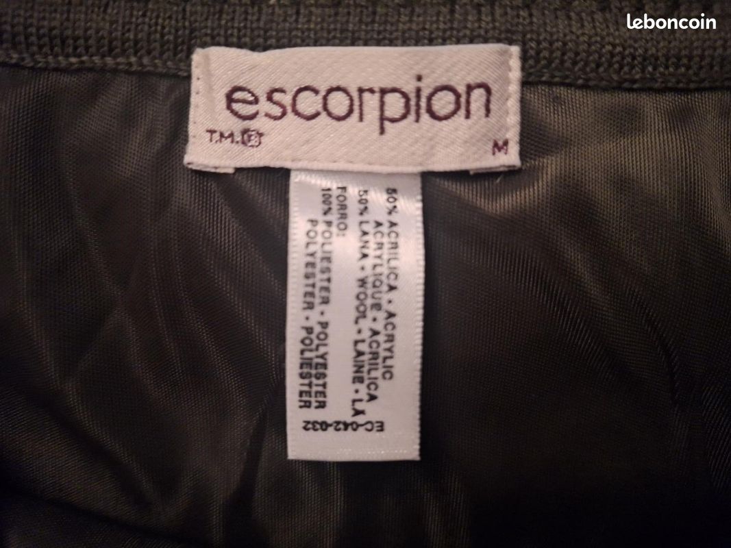 Jupe Marque Escorpion Taille M/L couleur Kaki/olive (image 4)