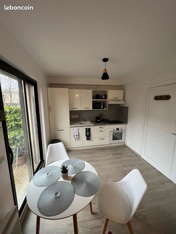 Appartement 1 pièce 28 m² · à Prévessin-Moëns · 28 m² · 1 250 €/mois