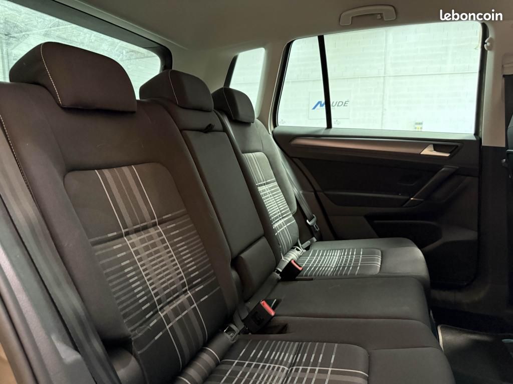 VOLKSWAGEN GOLF Sportsvan 1.4 TSI 125 CH LOUNGE - DISTRIBUTION NEUVE (image 19)