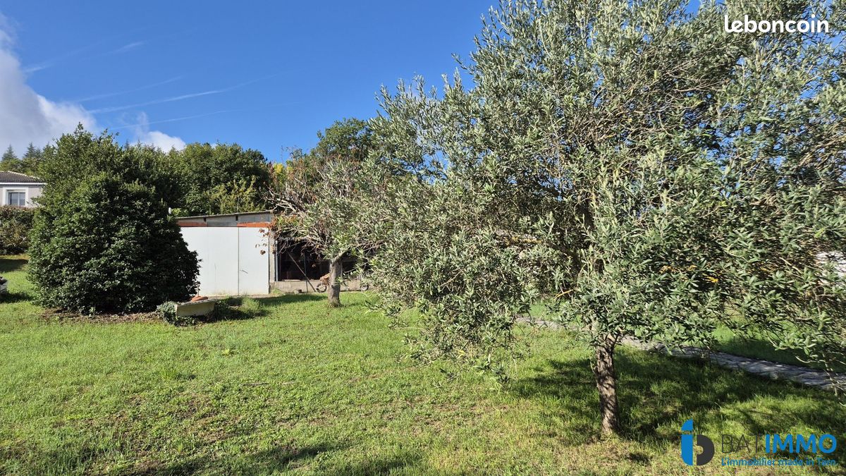 Terrain 1000 m² · à Albi · 1 000 m² · 50 000 €
