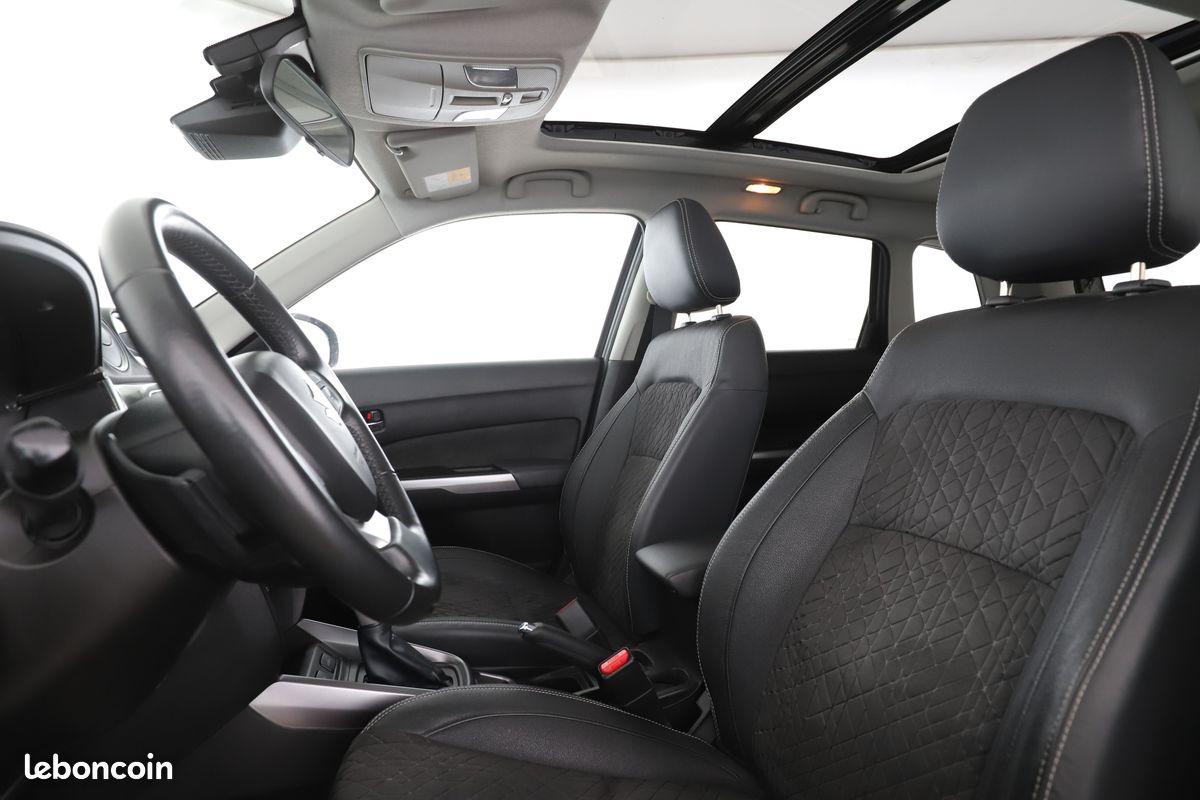 Suzuki Vitara 1.4 BoosterJet Hybrid Style Auto 129 ch (image 5)