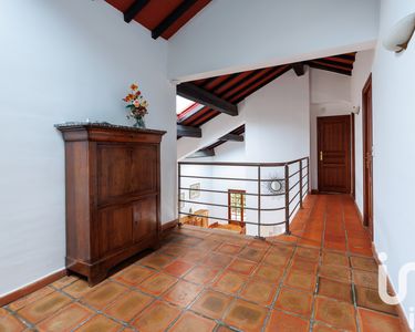 Maison 600 000 € - 179 m²