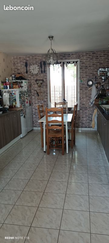 Maison 5 pièces 103 m² · à Thieux · 103 m² · 180 000 €