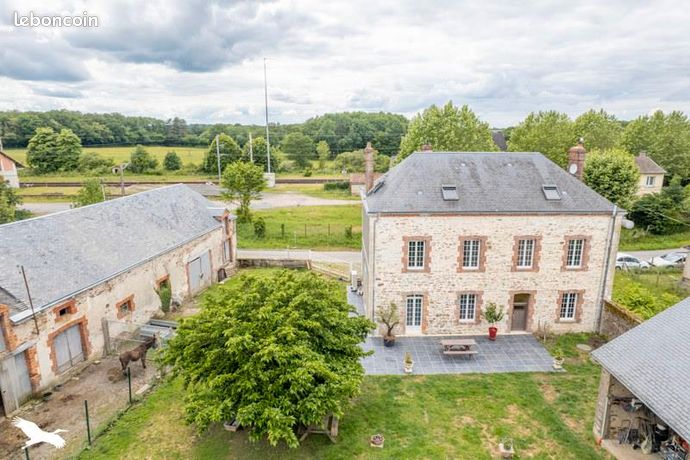 Maison 7 pièces 200 m²