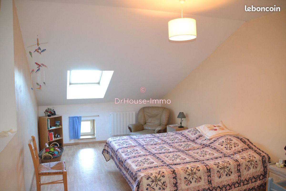 Maison 6 pièces 285 m² - Villebois-Lavalette 16320 (image principale 16)