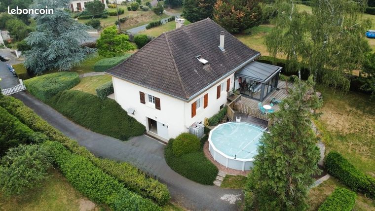 Pavillon 8 pièces 170 m²