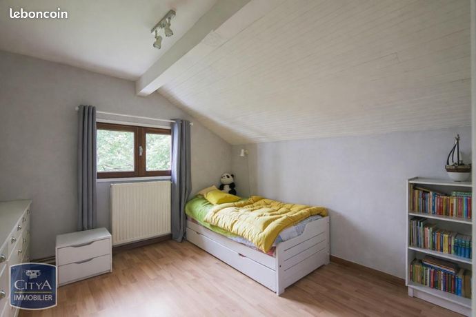Maison 7 pièces 167 m² — 8