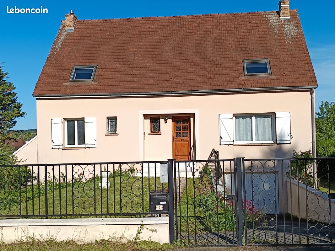 Maison 6 pièces 140 m² · à Essômes-sur-Marne · 140 m² · 265 000 €