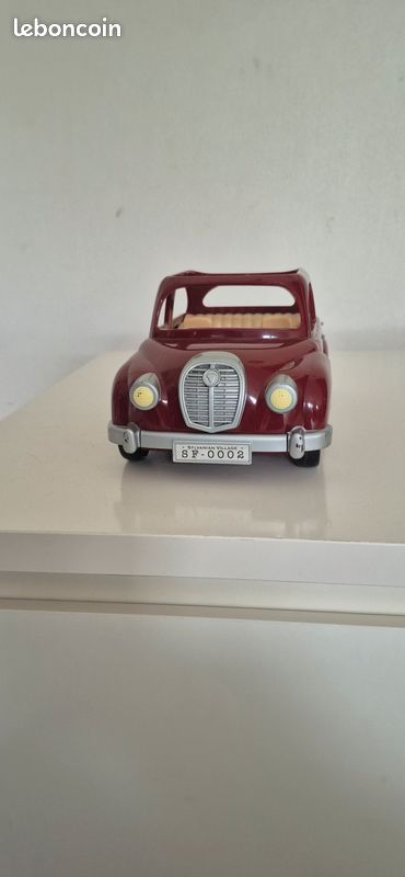 Voiture sylvanian (image 1)