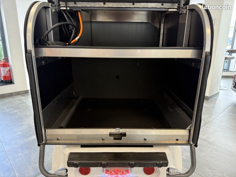 Ligier PULSE 3 8,28 KWH (L2E) SANS PERMIS (image 9)