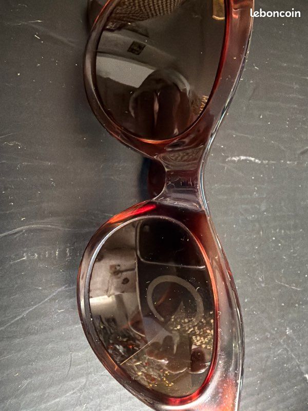 Très jolies lunettes écaille Martine Alexis (image 1)