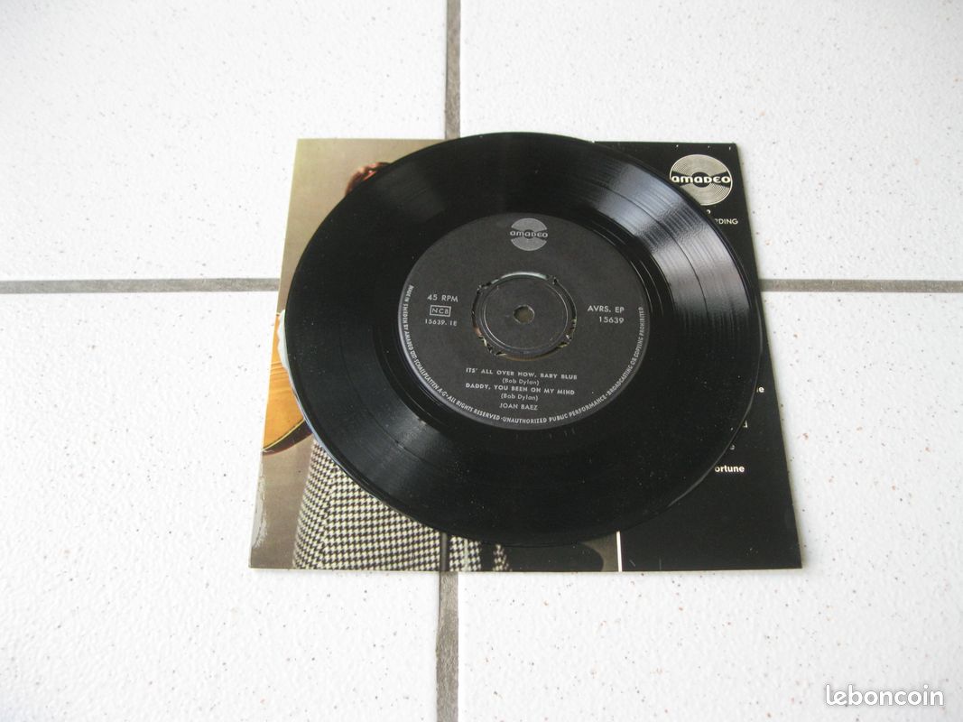 VINYLE 45 Tours EP de JOAN BAEZ (image 3)
