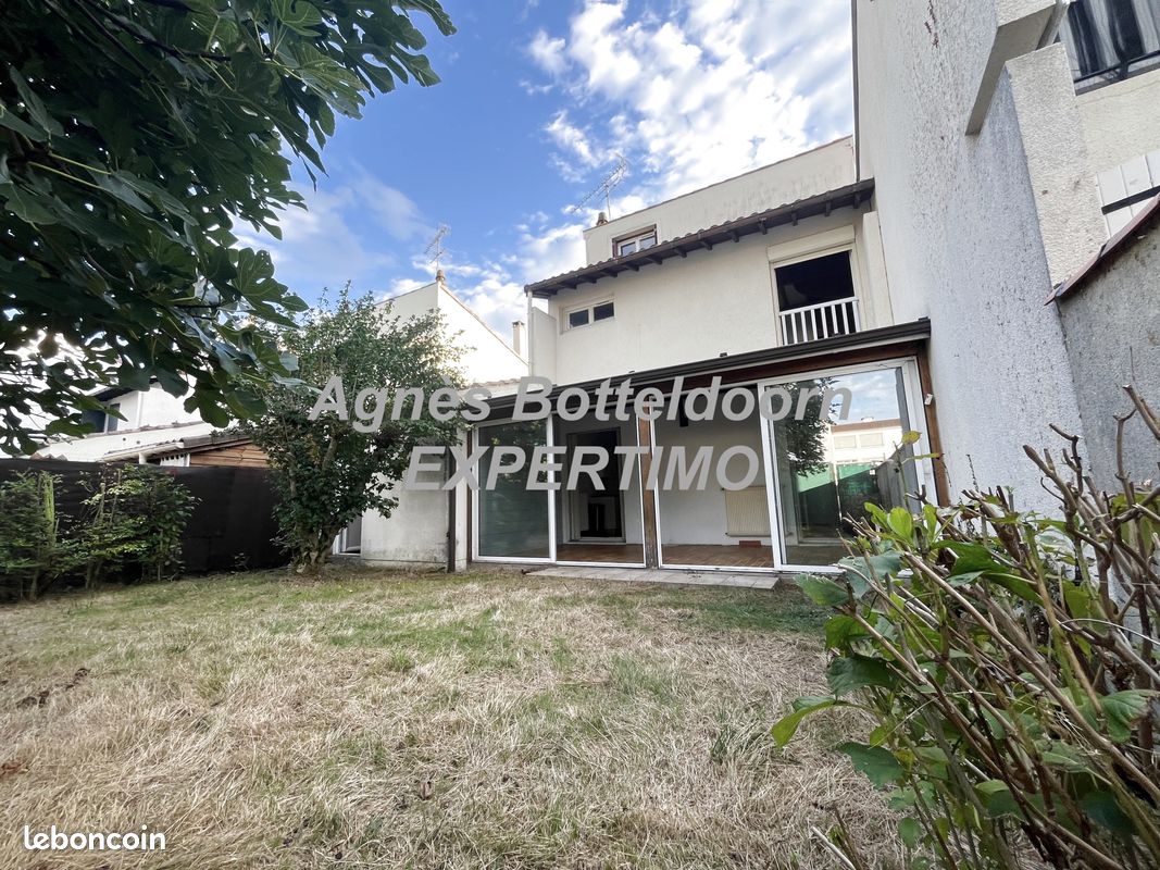 Maison 6 pièces 124 m² · à Billère · 124 m² · 190 000 €